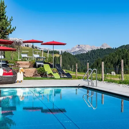 Saltria - Your Alpine Experience Hotel Alpe Di Siusi
